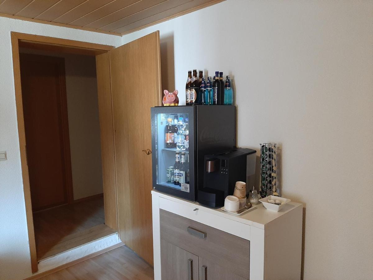 Gaestehaus Pension Waldhorn Weilen unter den Rinnen 外观 照片