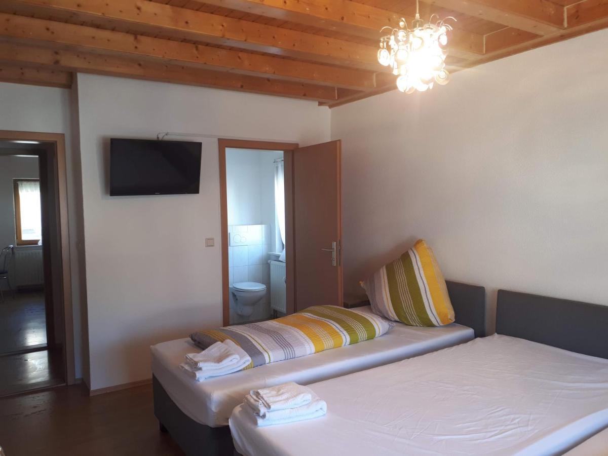 Gaestehaus Pension Waldhorn Weilen unter den Rinnen 外观 照片